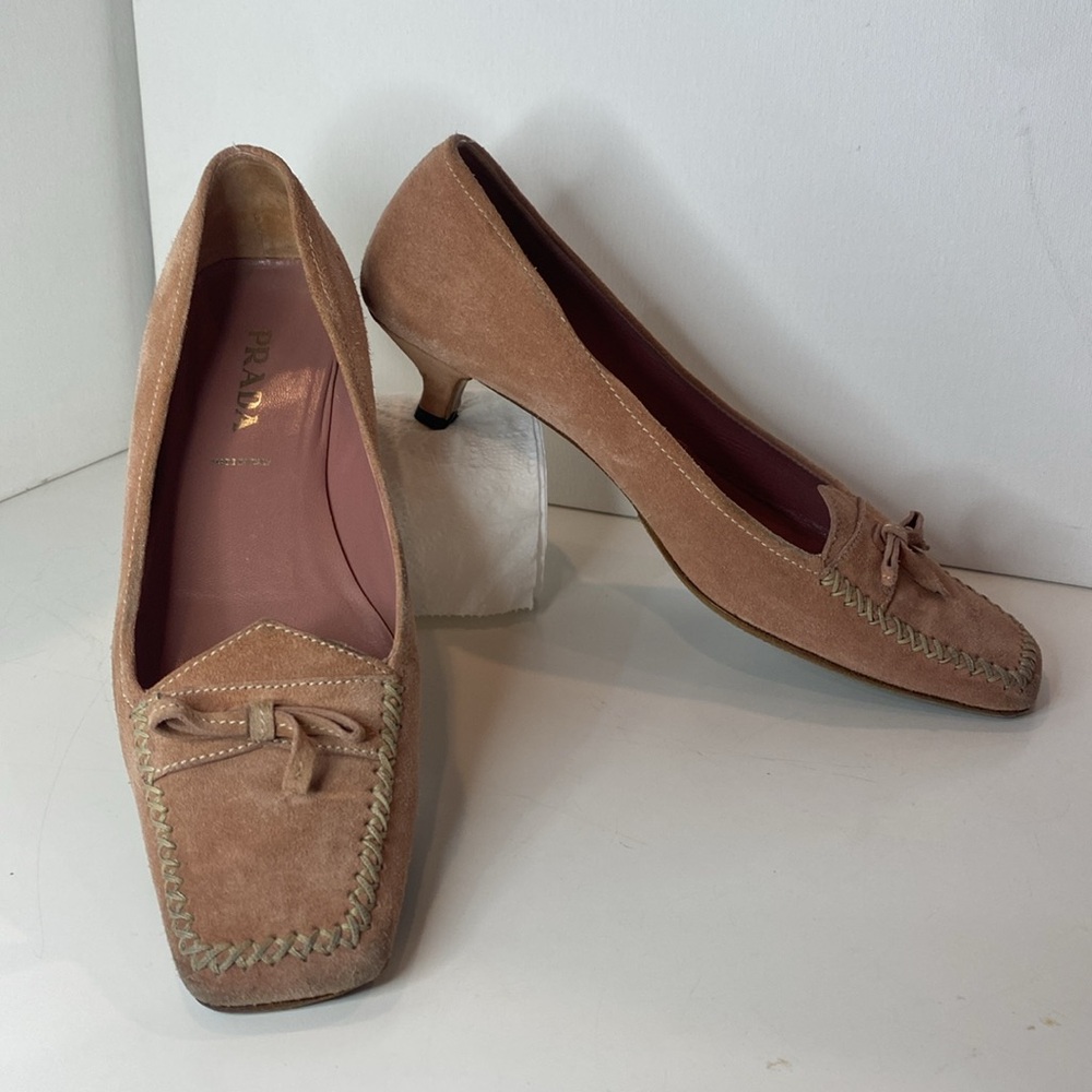 PRADA pale rose SUEDE kitten heel loafers squared toe W bow, 1.5” pumps 37 VGUC - Picture 3 of 16